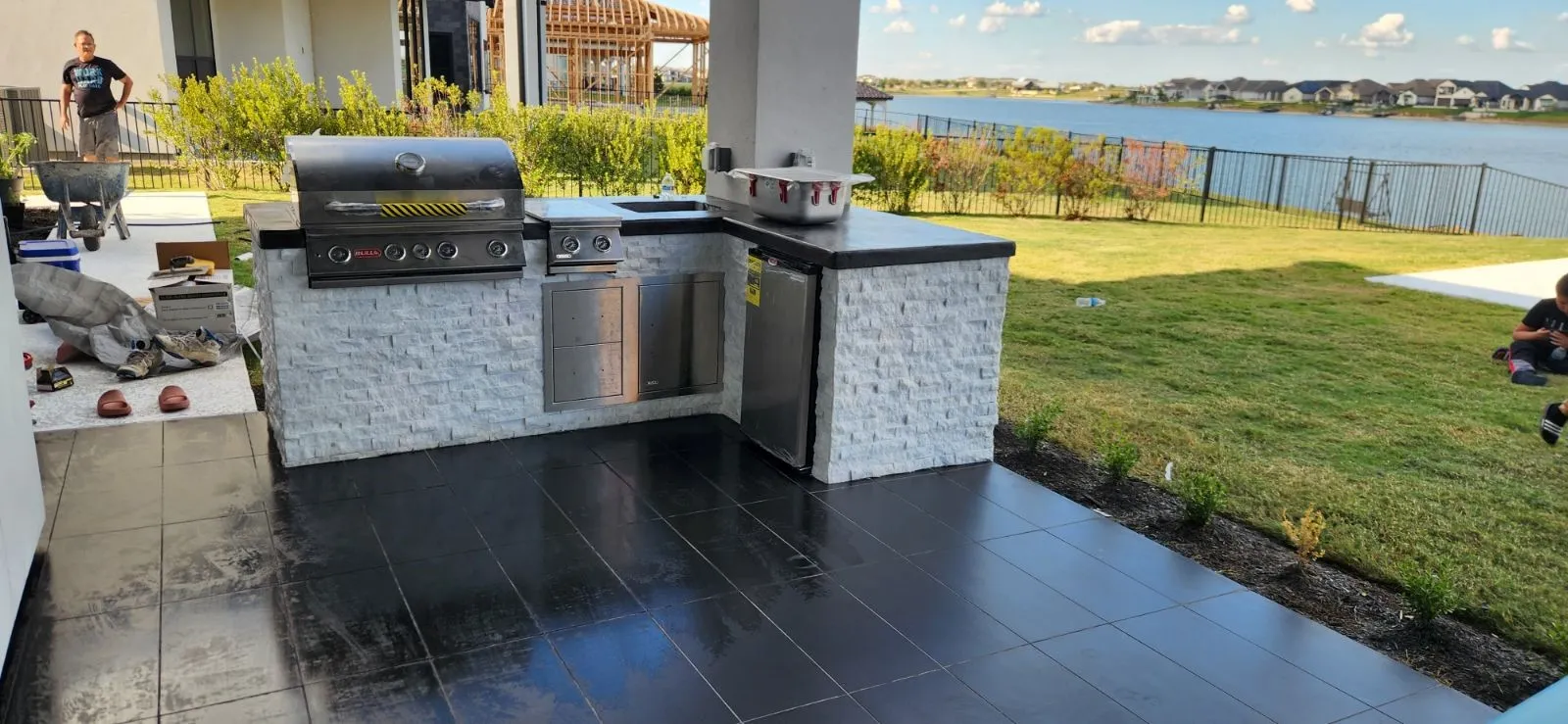 outdoor kitchen addition contractors Fulshear Katy Houston Cypress