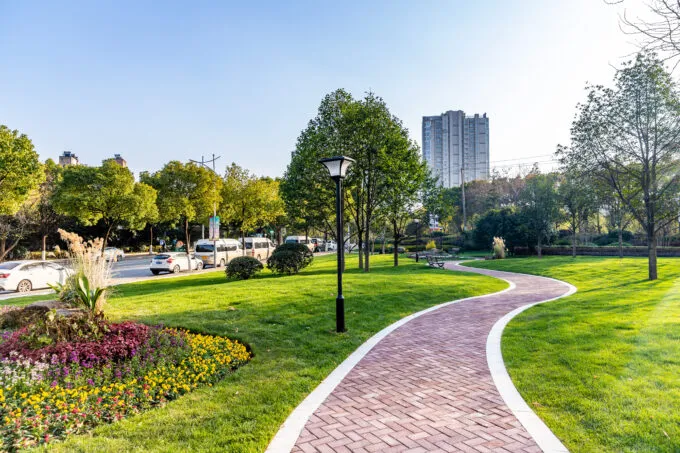 commercial landscaping Houston Fulshear Katy Cypress TX