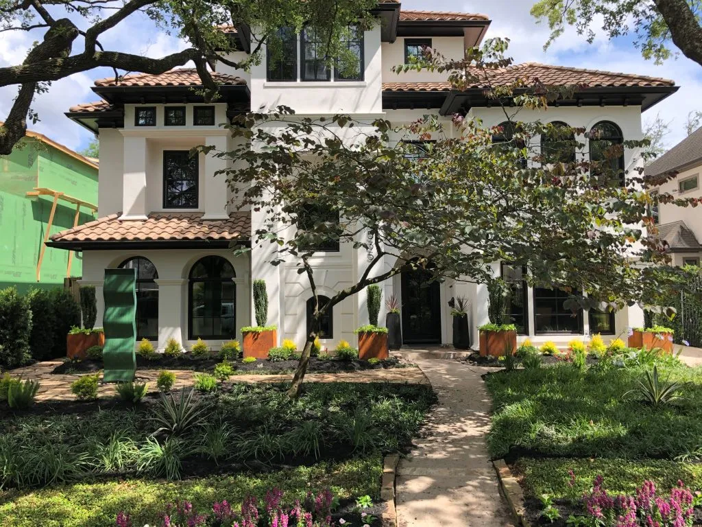 high end landscapers install
