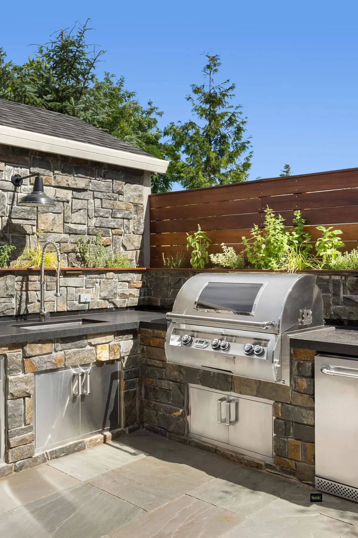 custom outdoor kitchen contractors Fulshear Houston Katy Cypress TX