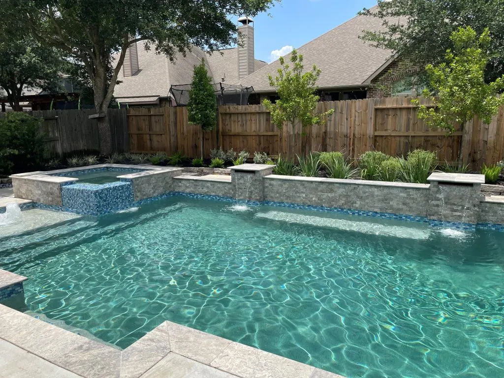 pool design contractors
